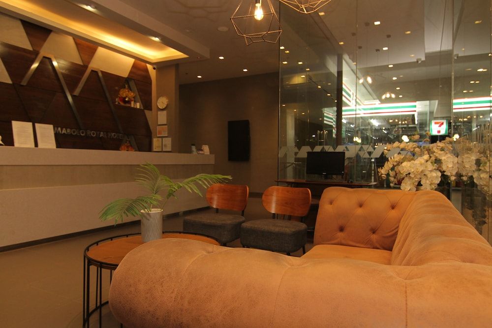 Mabolo Royal Hotel 2