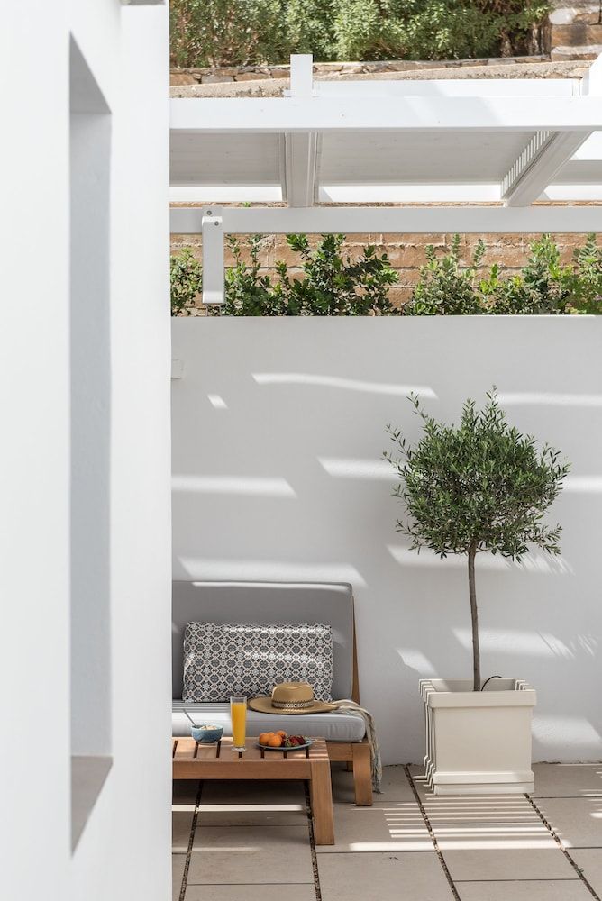 Sifnos House - Rooms & Spa 2