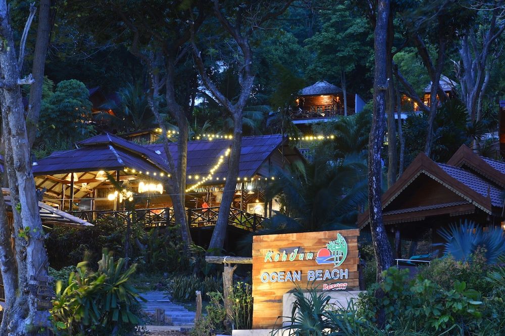 Koh Jum Ocean Beach Resort 3
