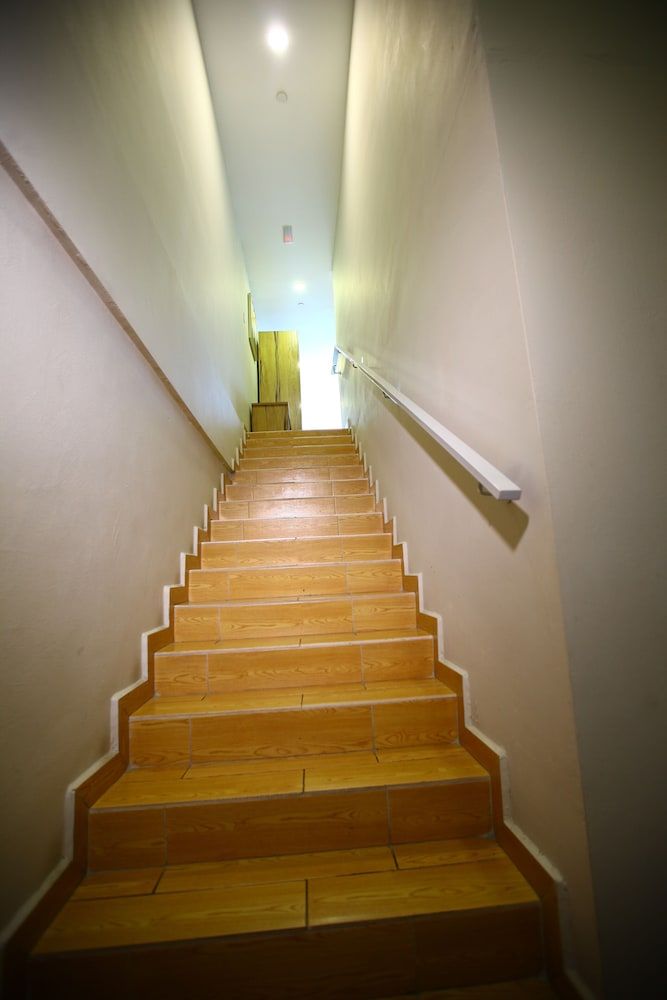 D GATEWAY PERDANA HOTEL 2