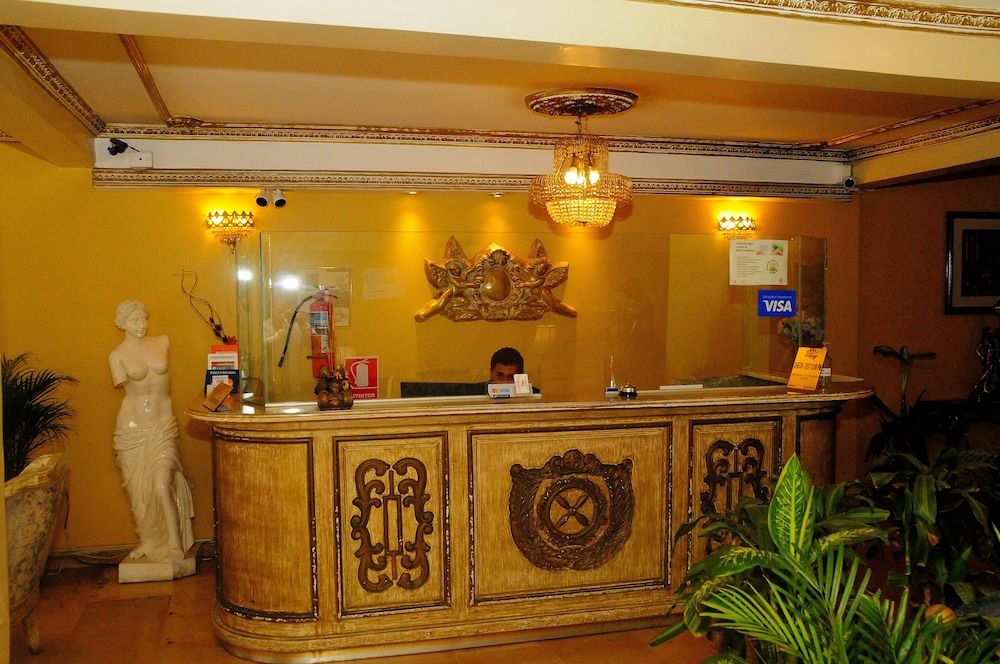 Colony Inn Hotel 3 estrelas em Ambato