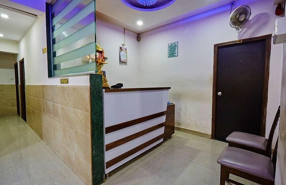 Hotel Galaxy's Vaibhav 2 estrelas em Vasai