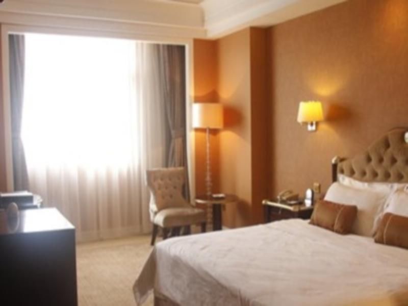 Taishan Country Garden Phoenix Hotel 3