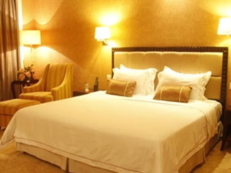 Taishan Country Garden Phoenix Hotel 2