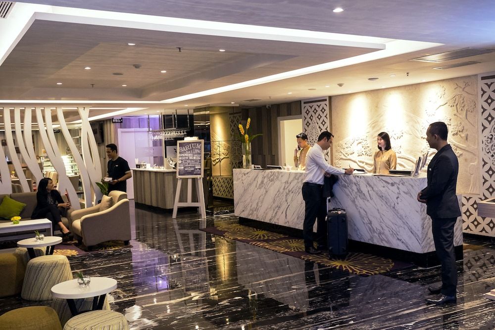 Platinum Adisucipto Hotel & Conference Center 3