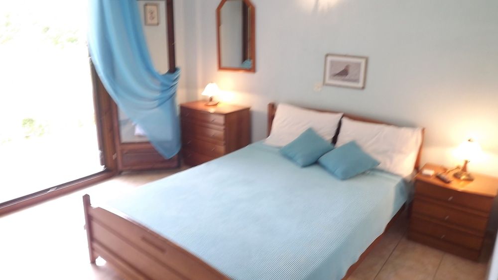 Pefka Studios & Apartments 3