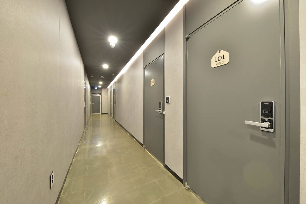 WITH U Hotel & Guesthouse 2