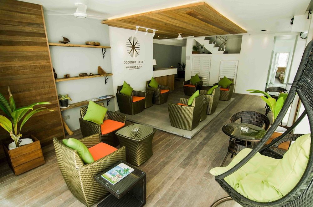 Coconut Tree Hulhuvilla Beach  4 étoiles à Hulhumalé