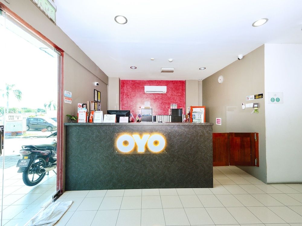OYO 502 Midah Inn Puchong 3