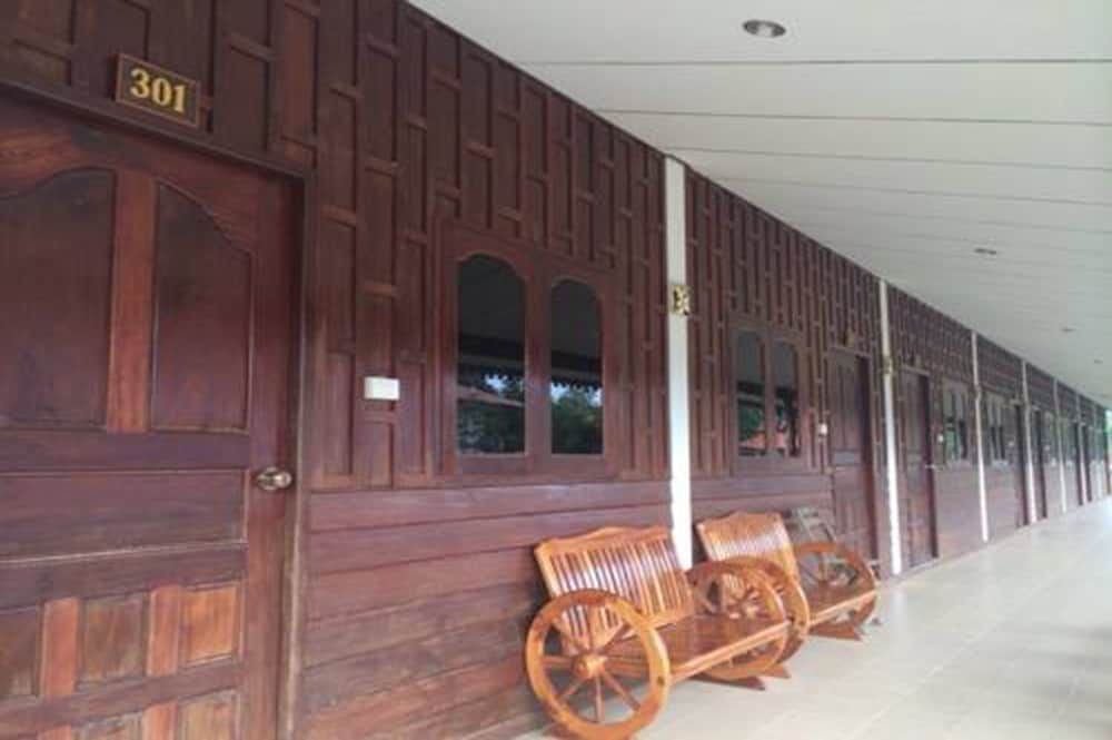 Plaifah Resort Ubon 3