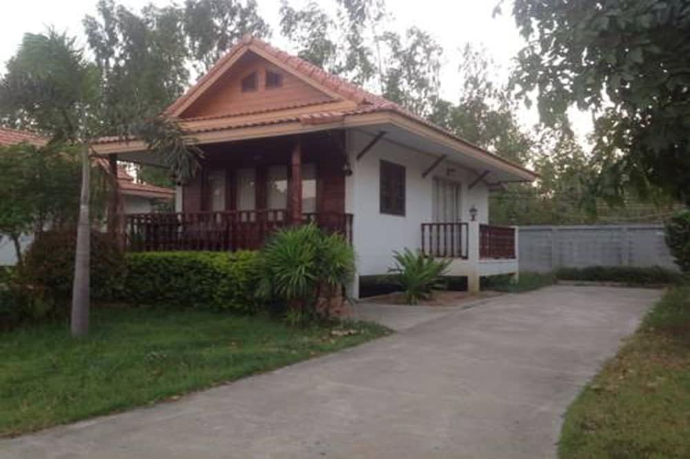 Plaifah Resort Ubon 2