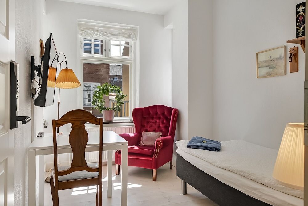 Sweethome Guesthouse 3