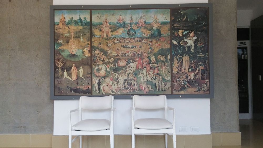 Torre Potosi Apartments 3