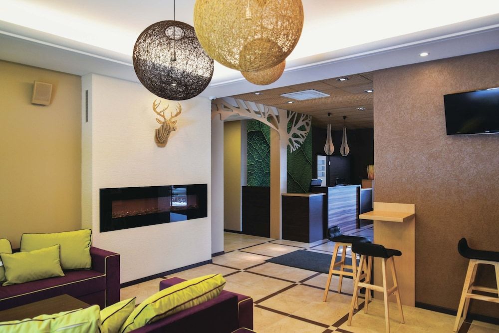 Voyage Hotel 3