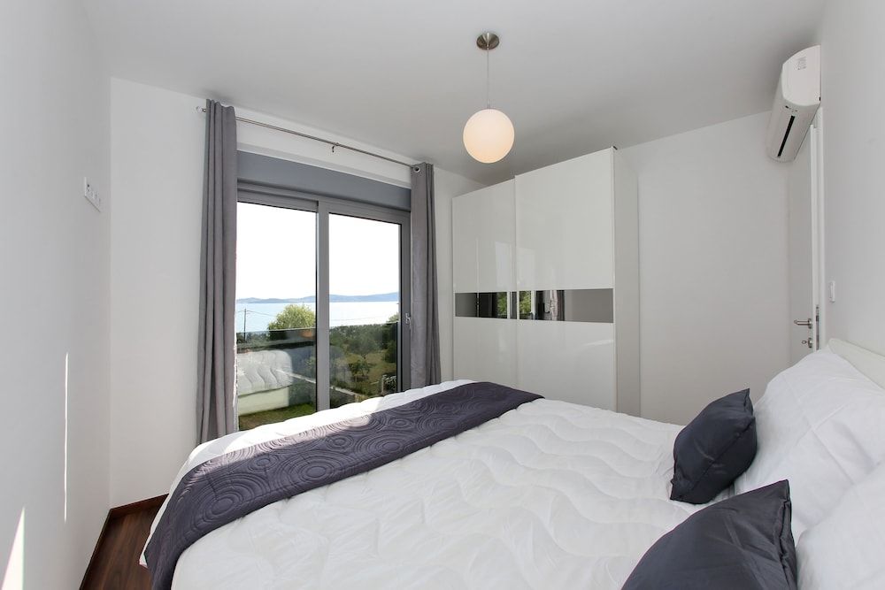 Sun Resort Nikolina 2