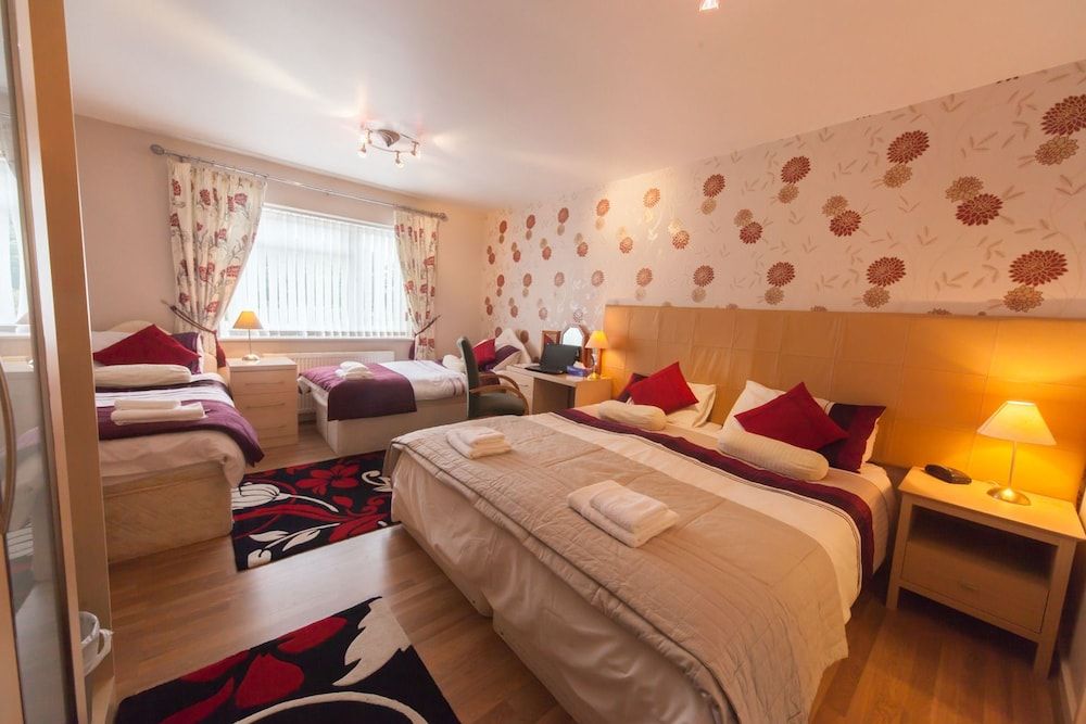 Wyngate Guest House 2