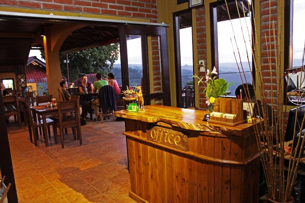 Guru Ratna Homestay 3