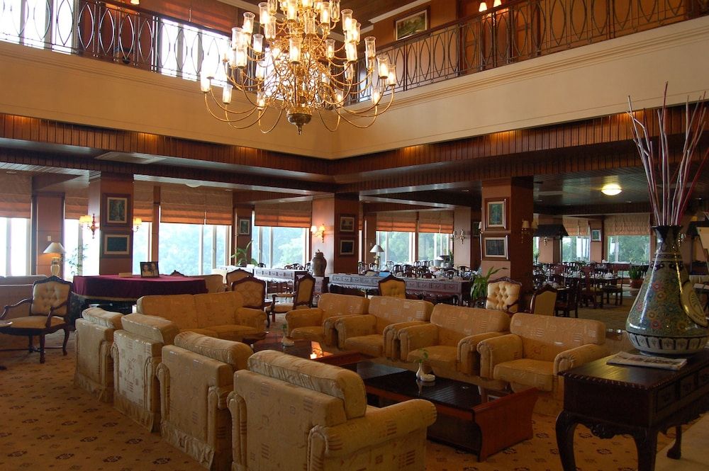 Royal Senyiur Hotel Pasuruan 2
