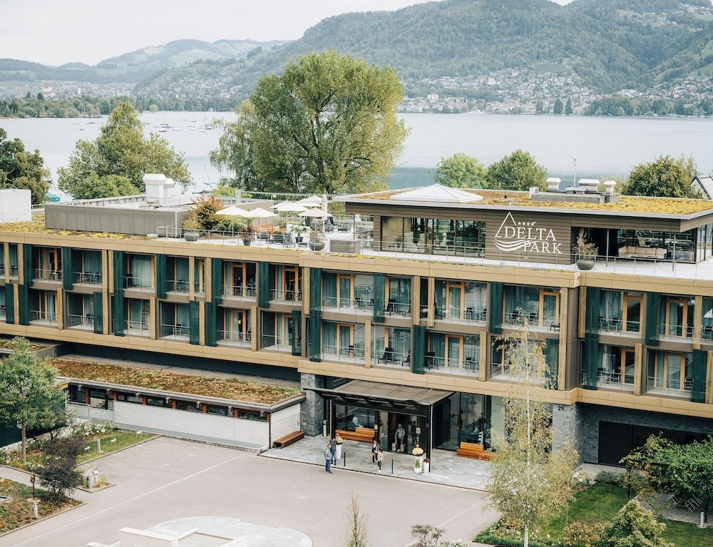 Deltapark Vitalresort 4 stelle a Spiez