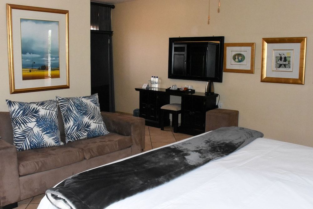 Batter Boys Boutique Hotel 3