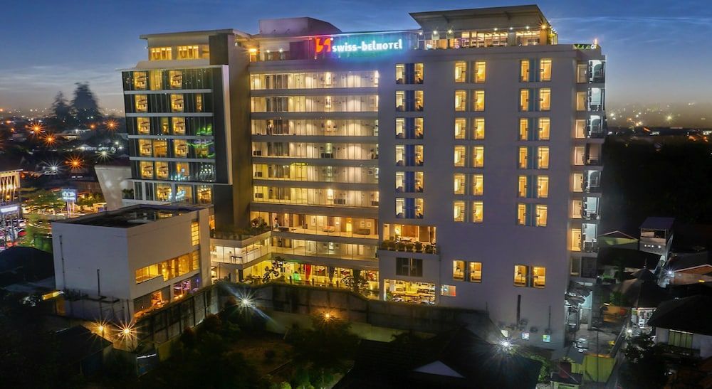 Swiss-Belhotel Jambi 1