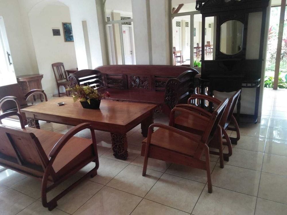 Hotel Besar Purwokerto 3