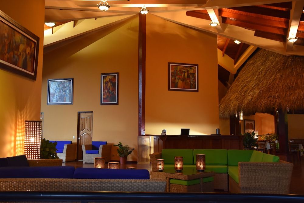 Papagayo Golden Palms Beachfront Hotel 2