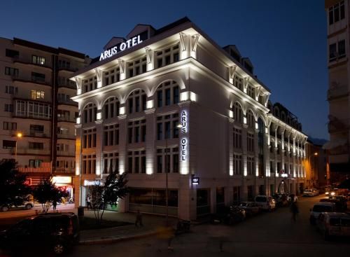 Arus Hotel 3