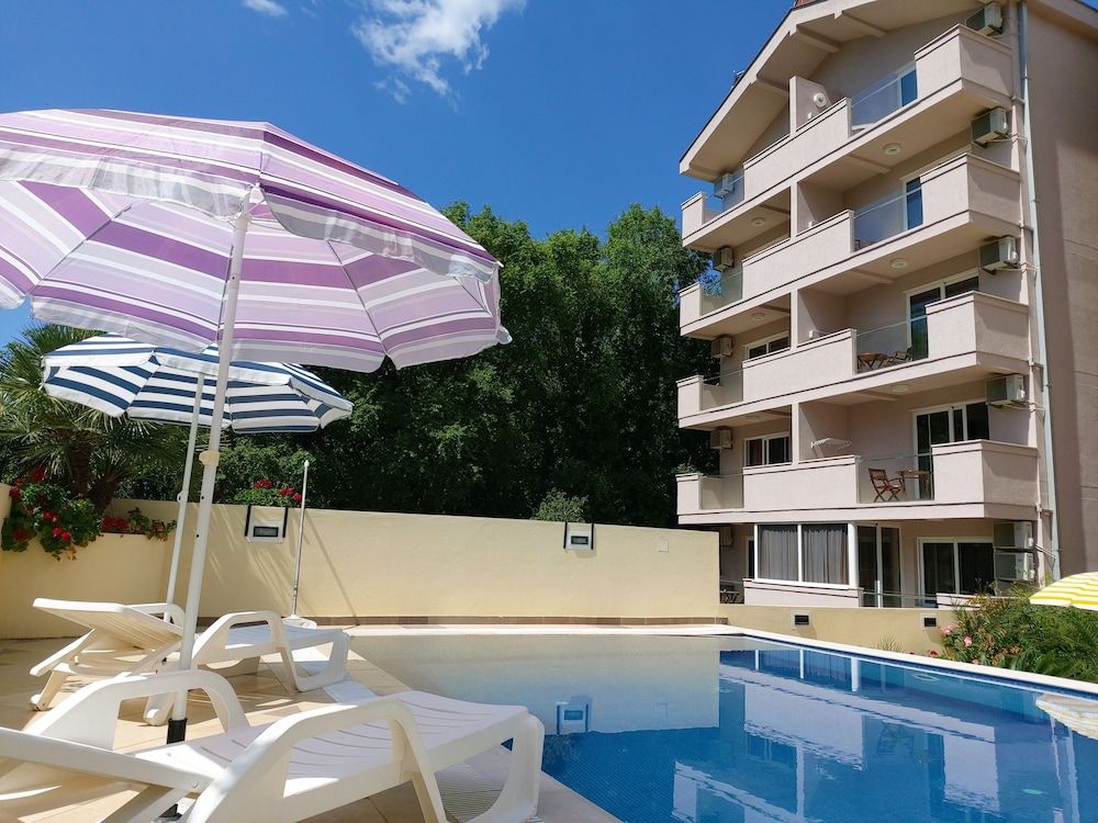 Hotel Premier 4 estrelas em Bečići