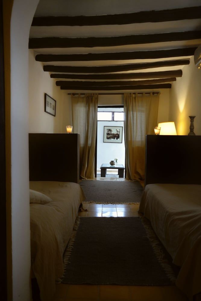 Le Petit Hotel du Flouka 2