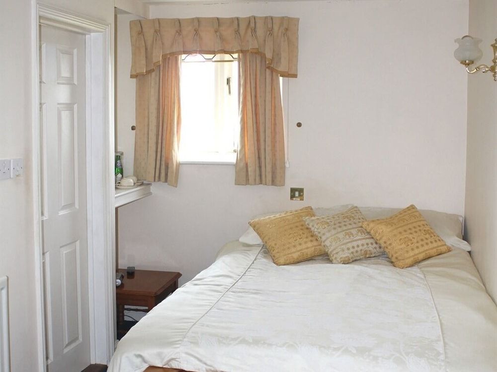 The Longham White Horse 2