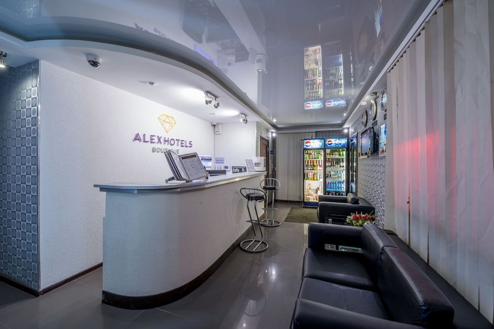 Alex Hotel on Budapeshtskaya 3