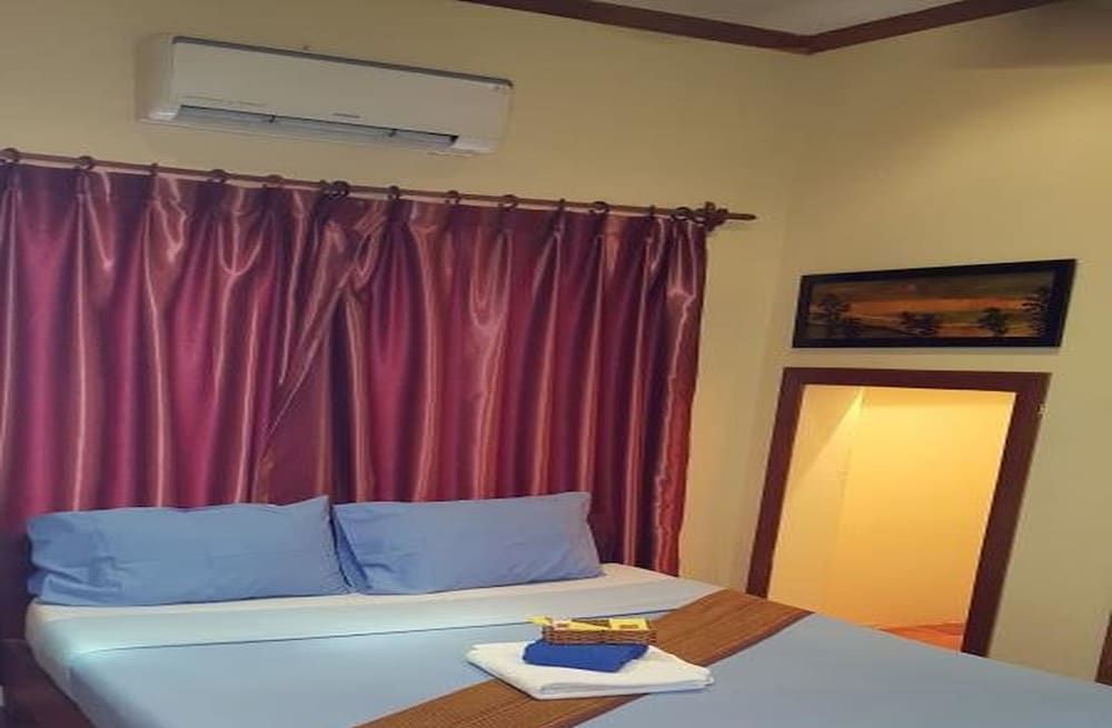 Sundance Inn & Saloon 3