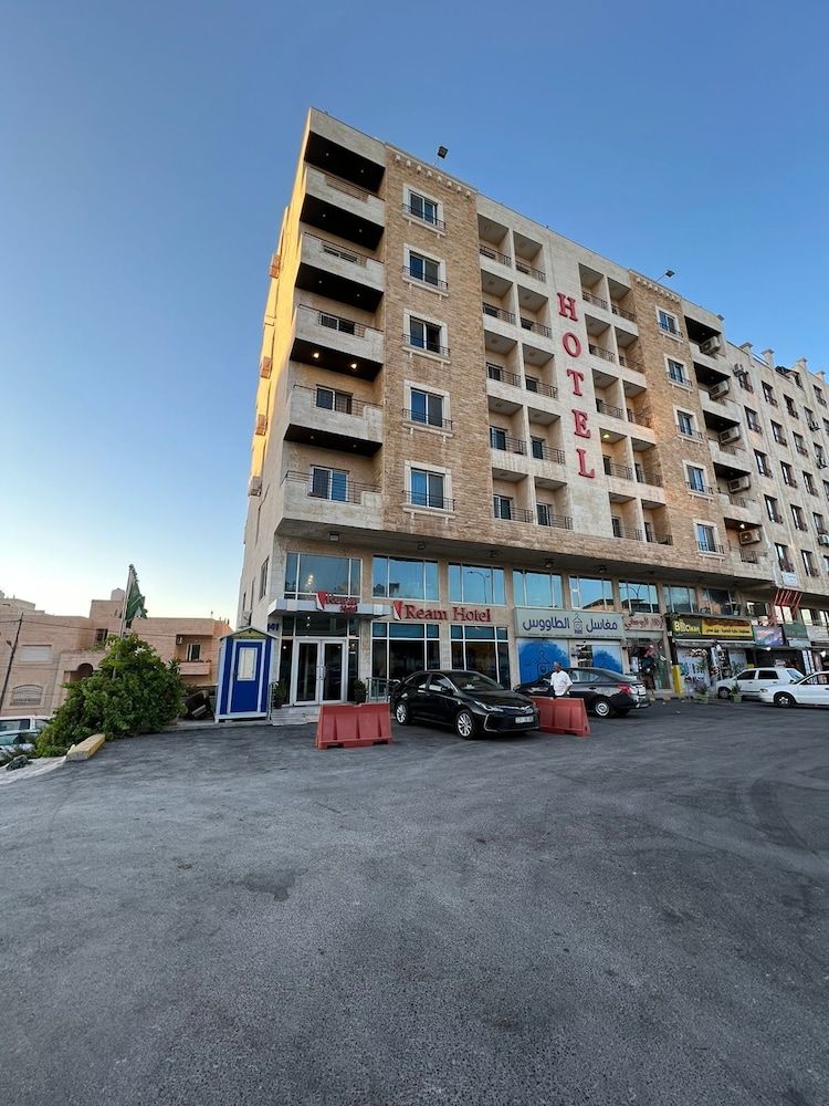 Ream Hotel Amman 3 estrellas en Amán
