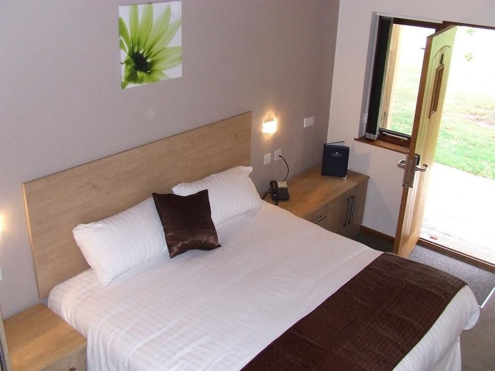 Calderfields Golf & Country Club 2