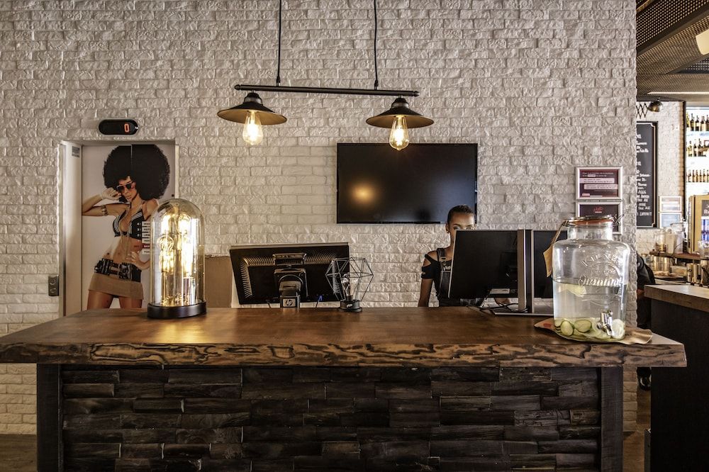 ibis Styles Lausanne Center MadHouse 2