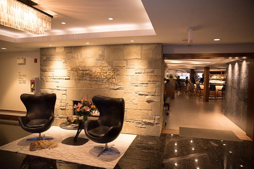 Qualicum Beach Inn 3