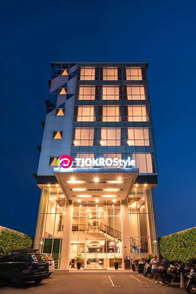 Tjokro Style Yogyakarta Hotel 1