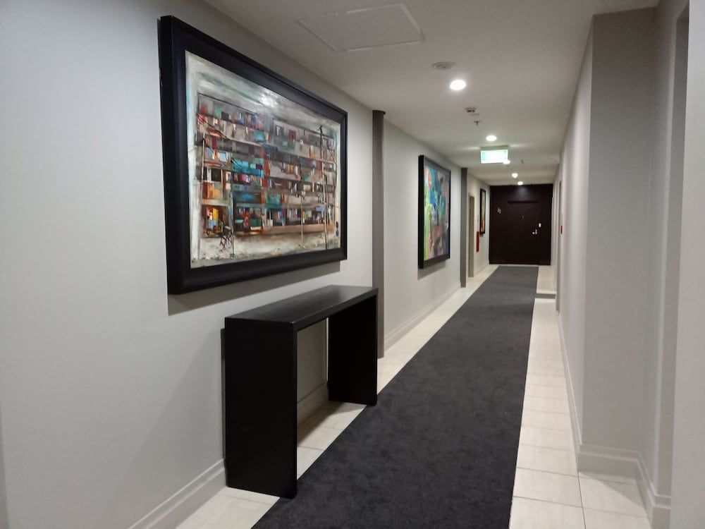 Princes Wharf Grace Apartment 3