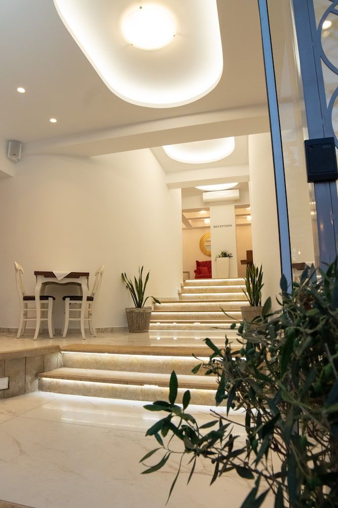 Camelot Royal Beds by Estia 2