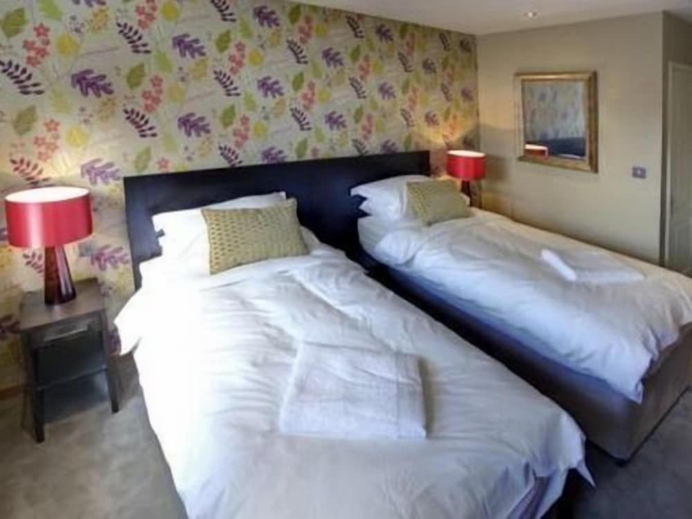 The Bakery Restaurant With Rooms 2