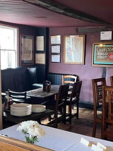 The George Inn 3