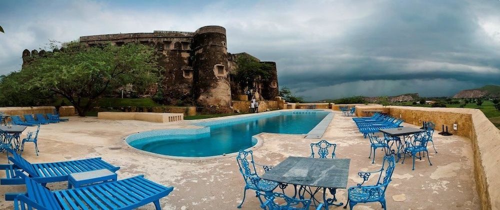 Neemrana's - Hill Fort - Kesroli 4 étoiles à Alwar