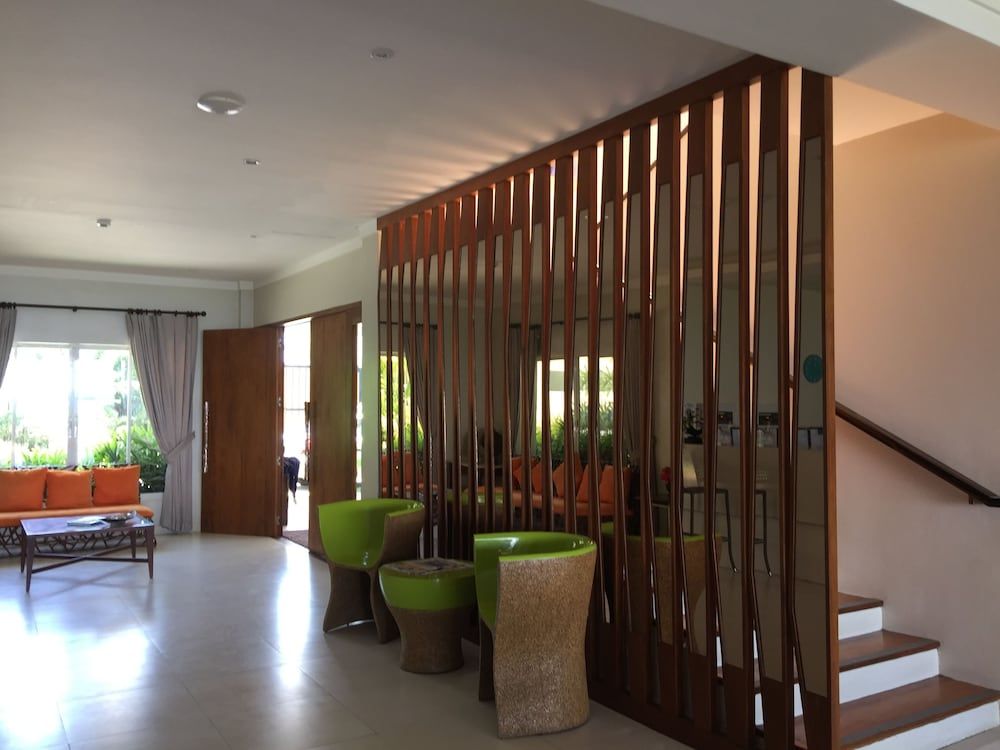 Chateau By The Sea 3