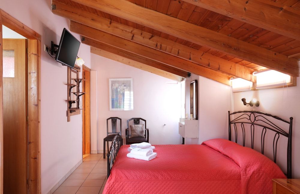 Monemvasia Green Apartments 3