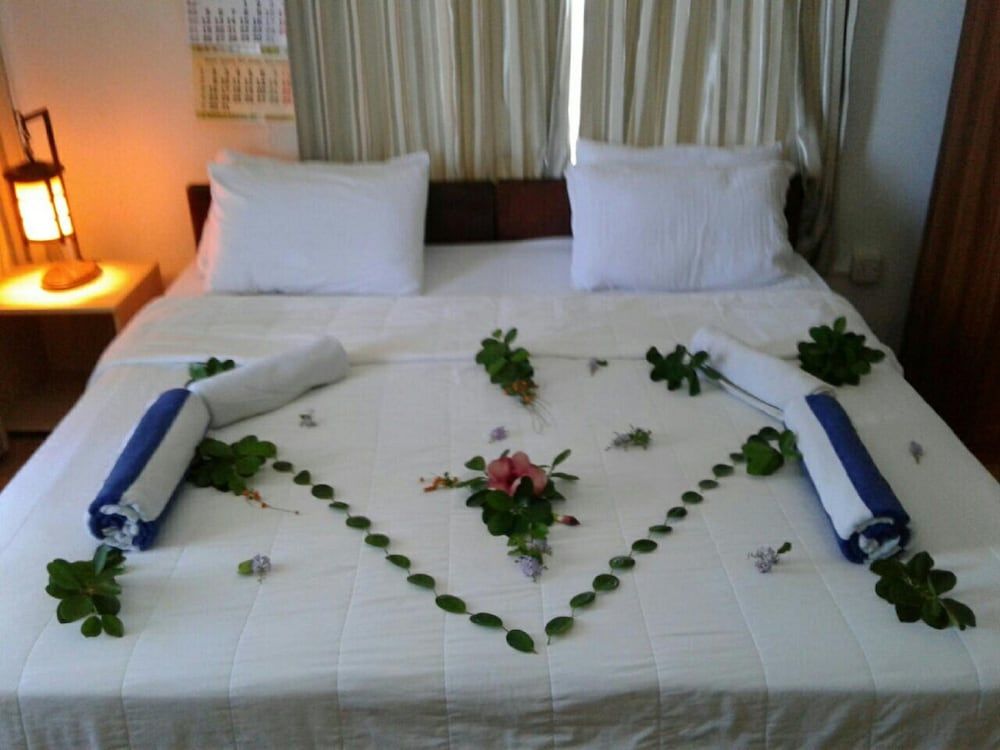 Batuta Maldives Surf View 3