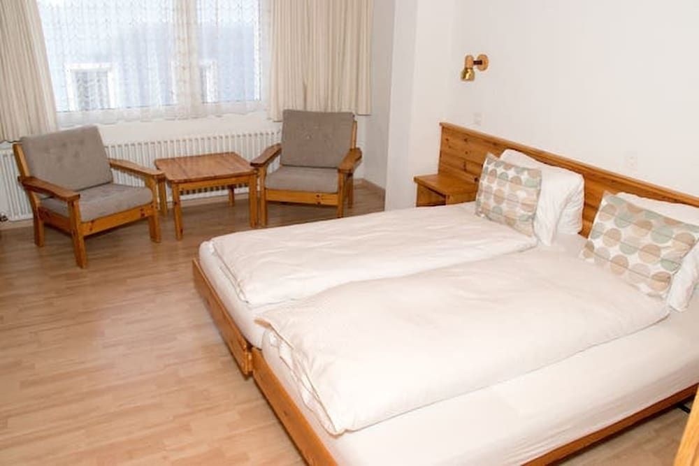 Chamanna Bed & Breakfast Arosa 3