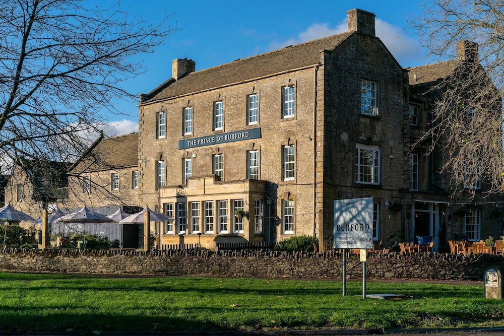 Prince of Burford 3 estrellas en Burford