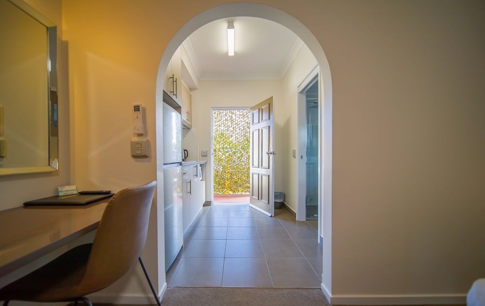 Hamilton’s Queanbeyan Motel 2