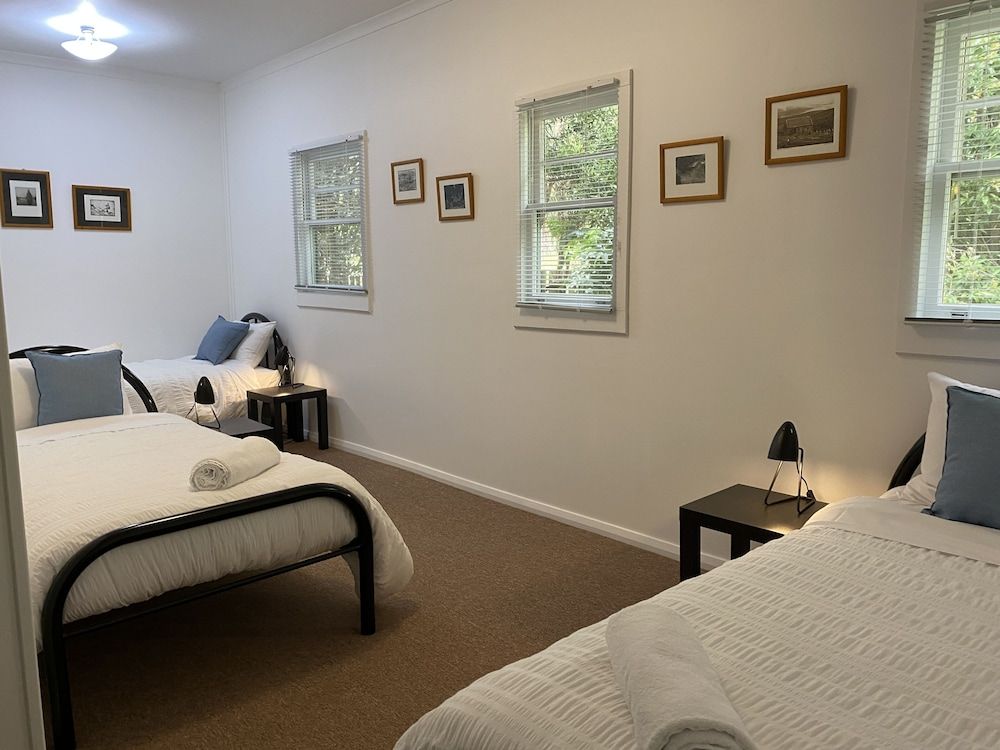 Giants Table and Cottages 3